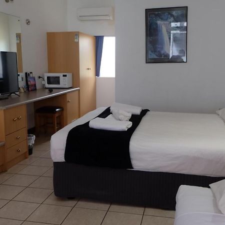 Paraway Motel แคทเทอรีน ภายนอก รูปภาพ