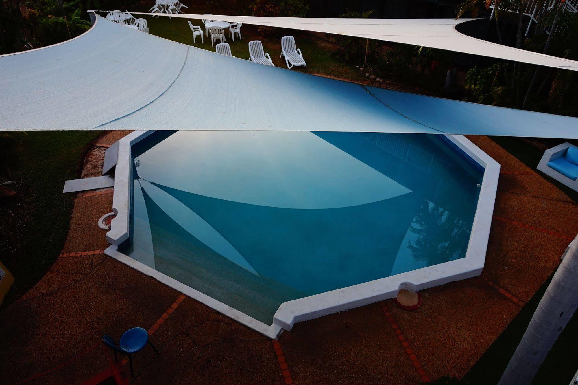 Paraway Motel แคทเทอรีน ภายนอก รูปภาพ